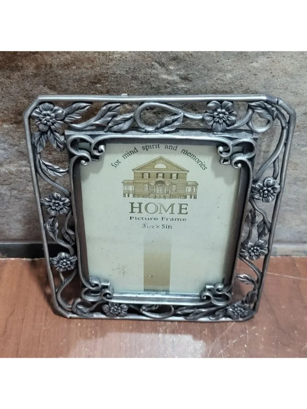 Vintage Cresco Pewter Picture Frame Floral Leaf Design